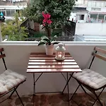 Stunning Designer Flat With Balcony Heart Of
