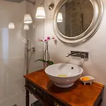 Stunning Designer Flat With Balcony Heart Of Porto