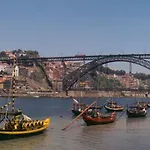 Apartman Stunning Designer Flat With Balcony Heart Of Porto