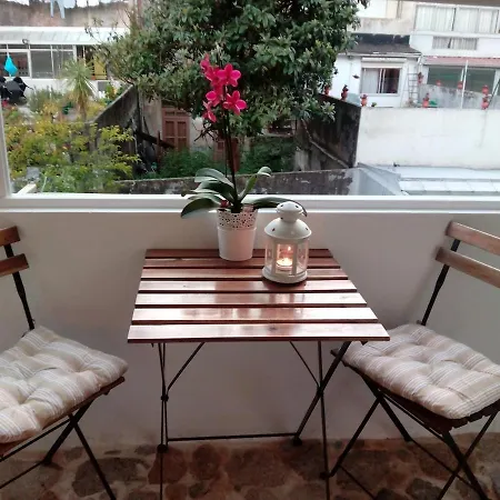 Stunning Designer Flat With Balcony Heart Of