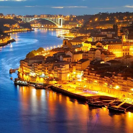 Stunning Designer Flat With Balcony Heart Of Διαμέρισμα *