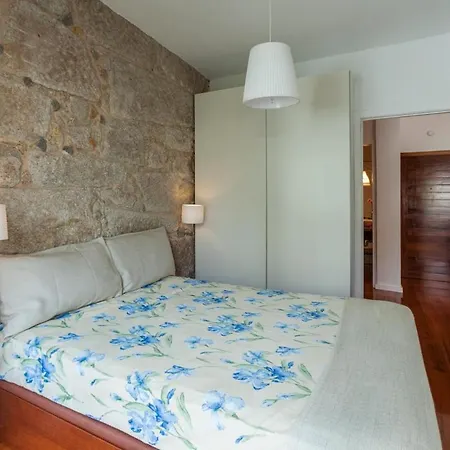 Stunning Designer Flat With Balcony Heart Of Porto