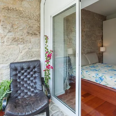 Stunning Designer Flat With Balcony Heart Of アパート *